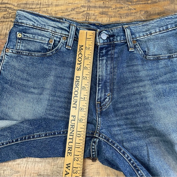 Mens Levi's 541 33 x 30 medium Wash Jeans - Picture 7 of 12